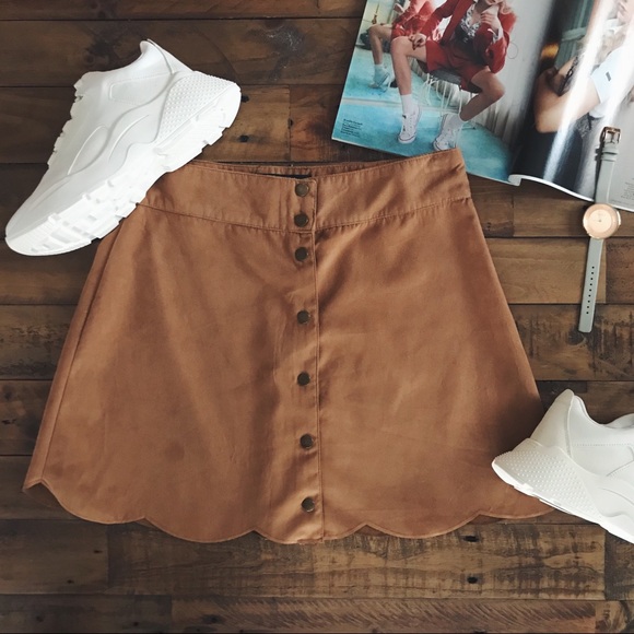 Forever 21 Dresses & Skirts - Scalloped Vegan Suede Skirt